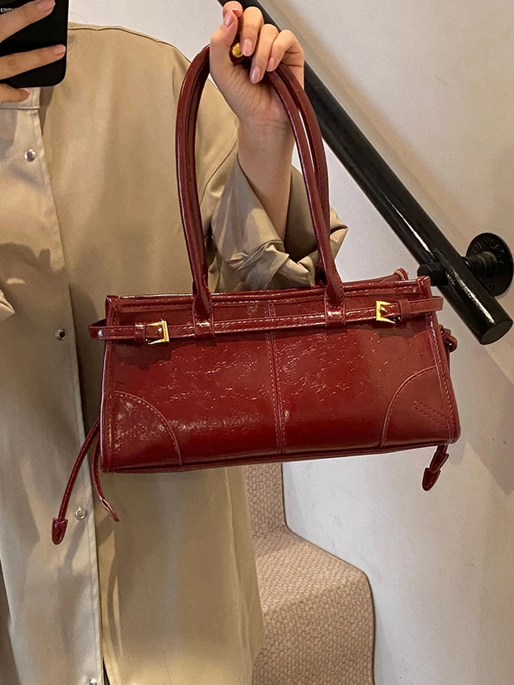 High End Burgundy Briefcase 2024 Ladies Zipper Large Capacity Underarm Bag Elegant Retro Women's Commuting Handbag Shoulder Bags