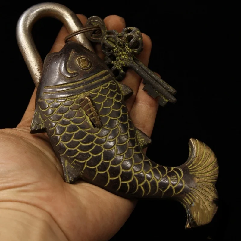 Chinese antique copper collect vintage lock fish shaped mechanical lock password lock fish shaped padlock exquisite handicraft