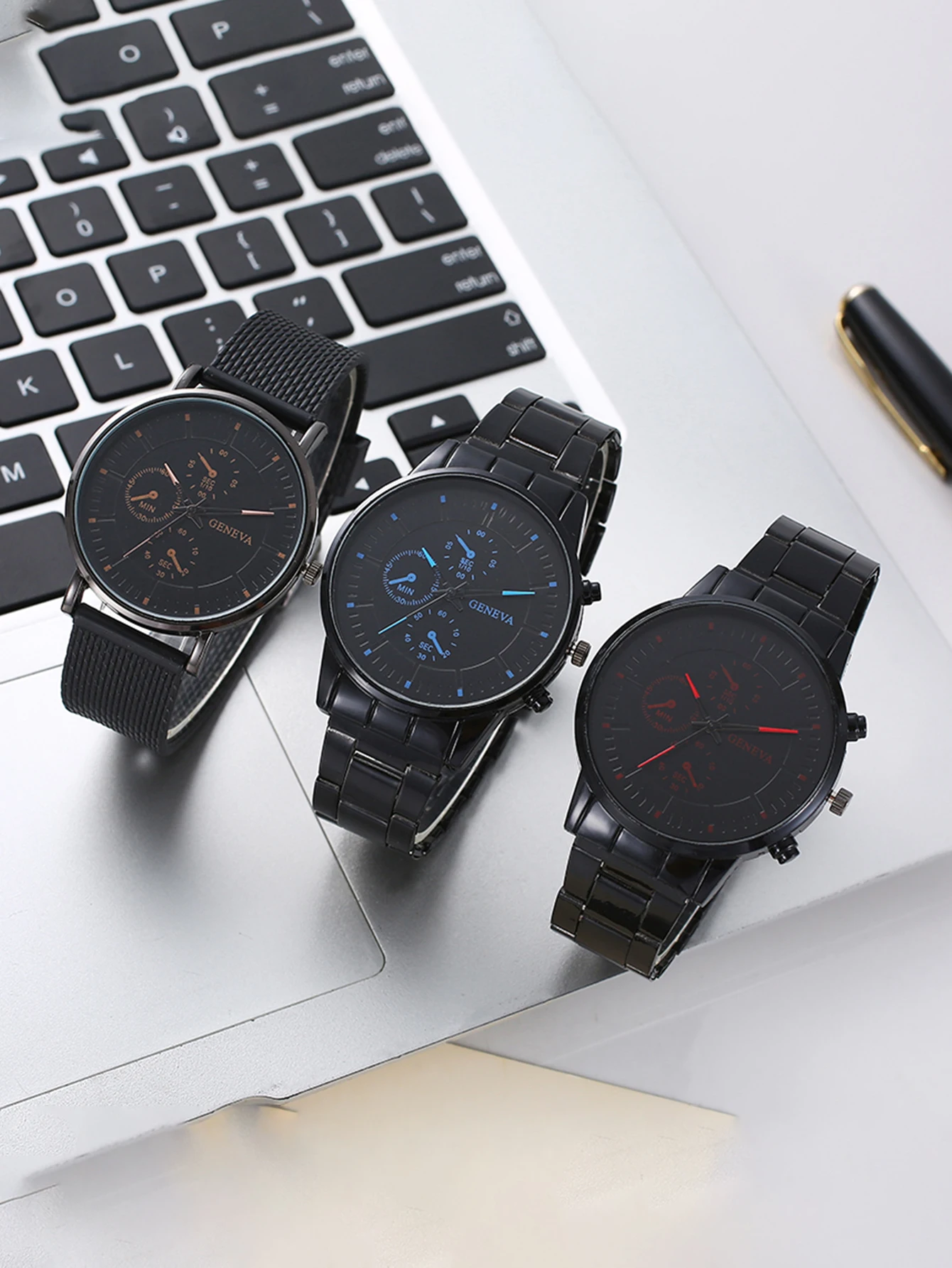 

Новая тенденция, модный темперамент, высокий смысл, круглая пластина, заклепка, масштаб, стальной ремешок, мужские кварцевые часы, студенческая вечеринка