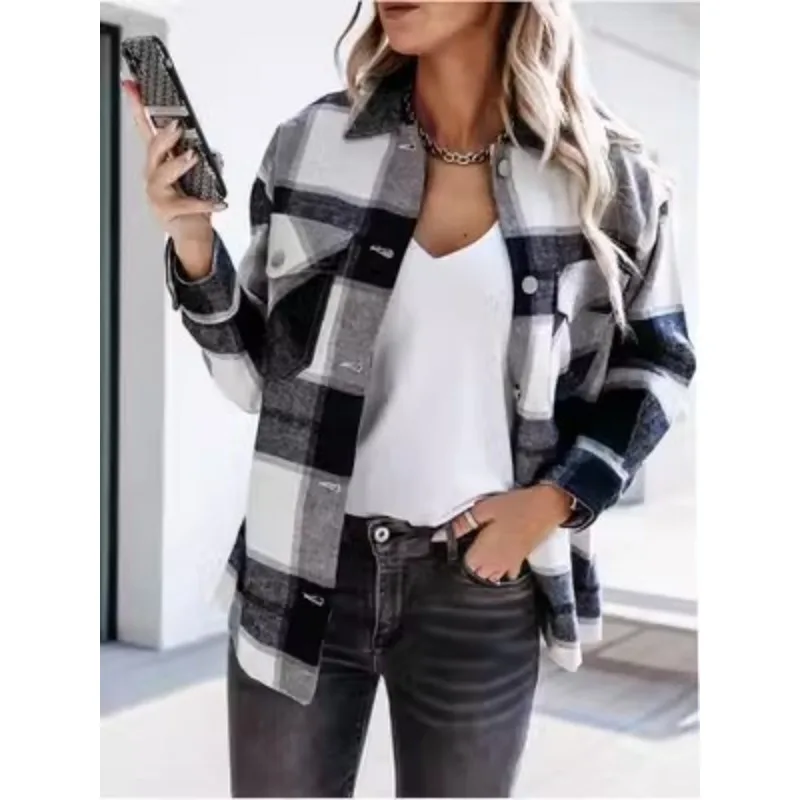 Hot Sales of Autumn and Winter Long-sleeved Plaid Shirt Coat Casual Loose Shirt Women\'s Fashion Button Long-sleeved Shirt