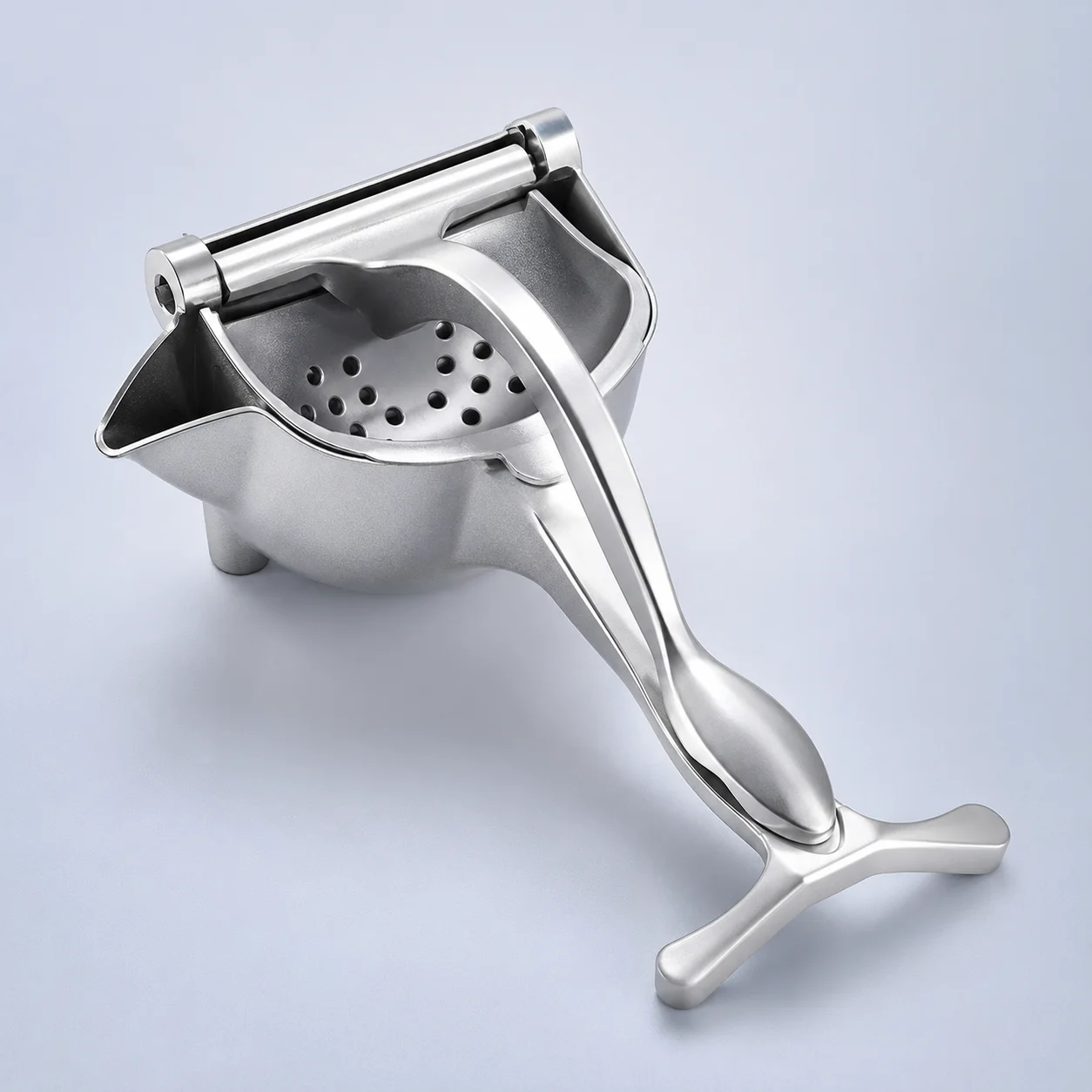 Manual Citrus Juicer Press, Handheld Fruit Squeezer with Perforated Bowl for Lemons, Limes and Oranges
