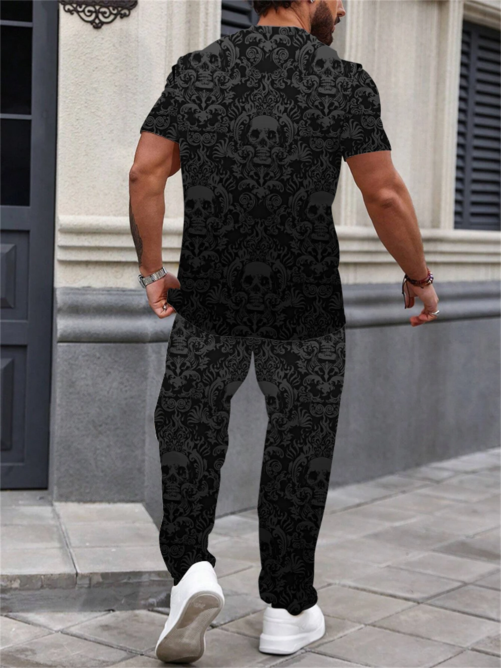 New Men\'s 2 Piece Set Tracksuit Oversized T Shirts Luxury Trouser Suit Men\'s Baroque Style Tracksuit Two Pieces T-shirt trouser