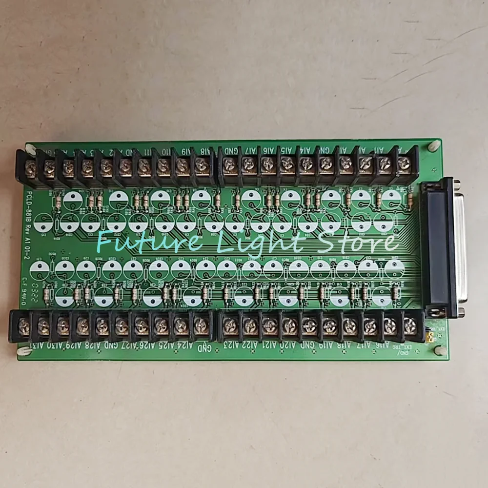 Terminal Block PCLD-881B REV A1 Terminal Board