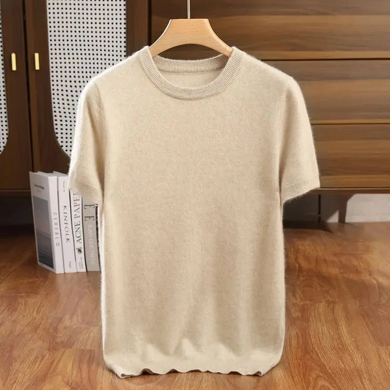 

Autumn Winter New Round Neck Knitted Short-sleeved Men's New Loose T-shirt Solid Color Base Versatile