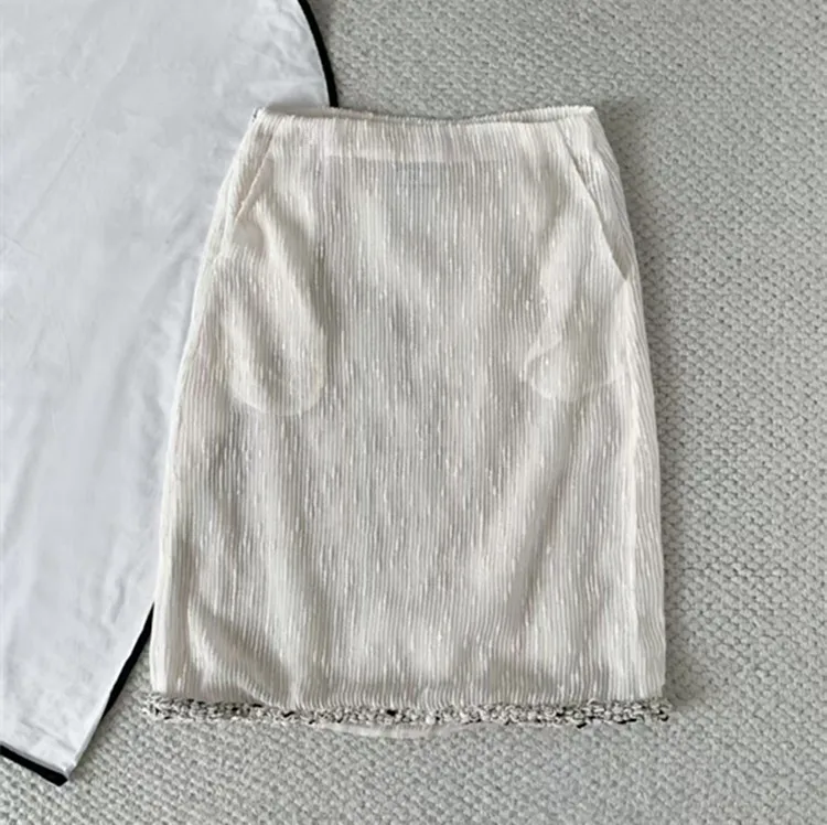 Customization New styles of women's clothing from Europe and America Long-sleeved button-down beige tweed coat
