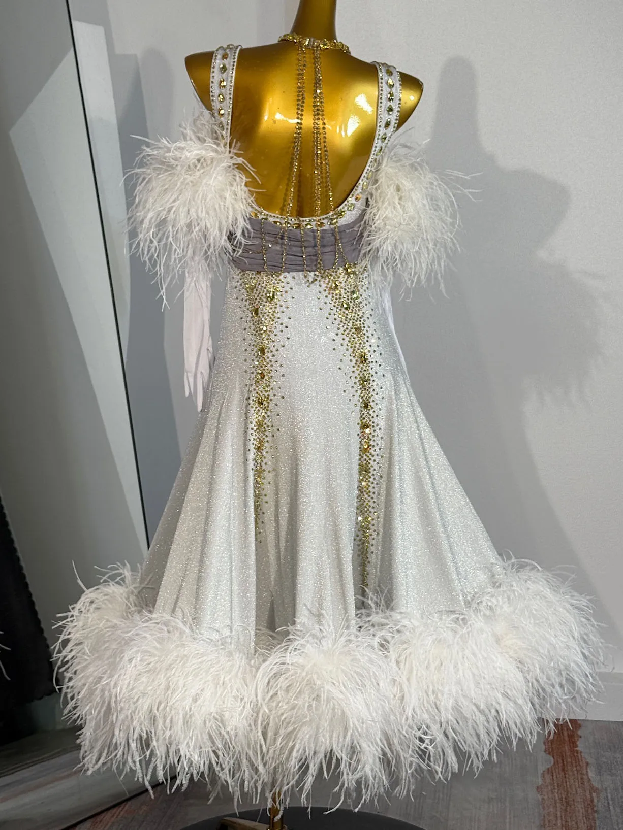 فستان مسابقة قاعة الرقص الحديث مقاس مخصص مع تنورة بأنماط كريستالية مدمجة لمرحلة قاعة الرقص #2