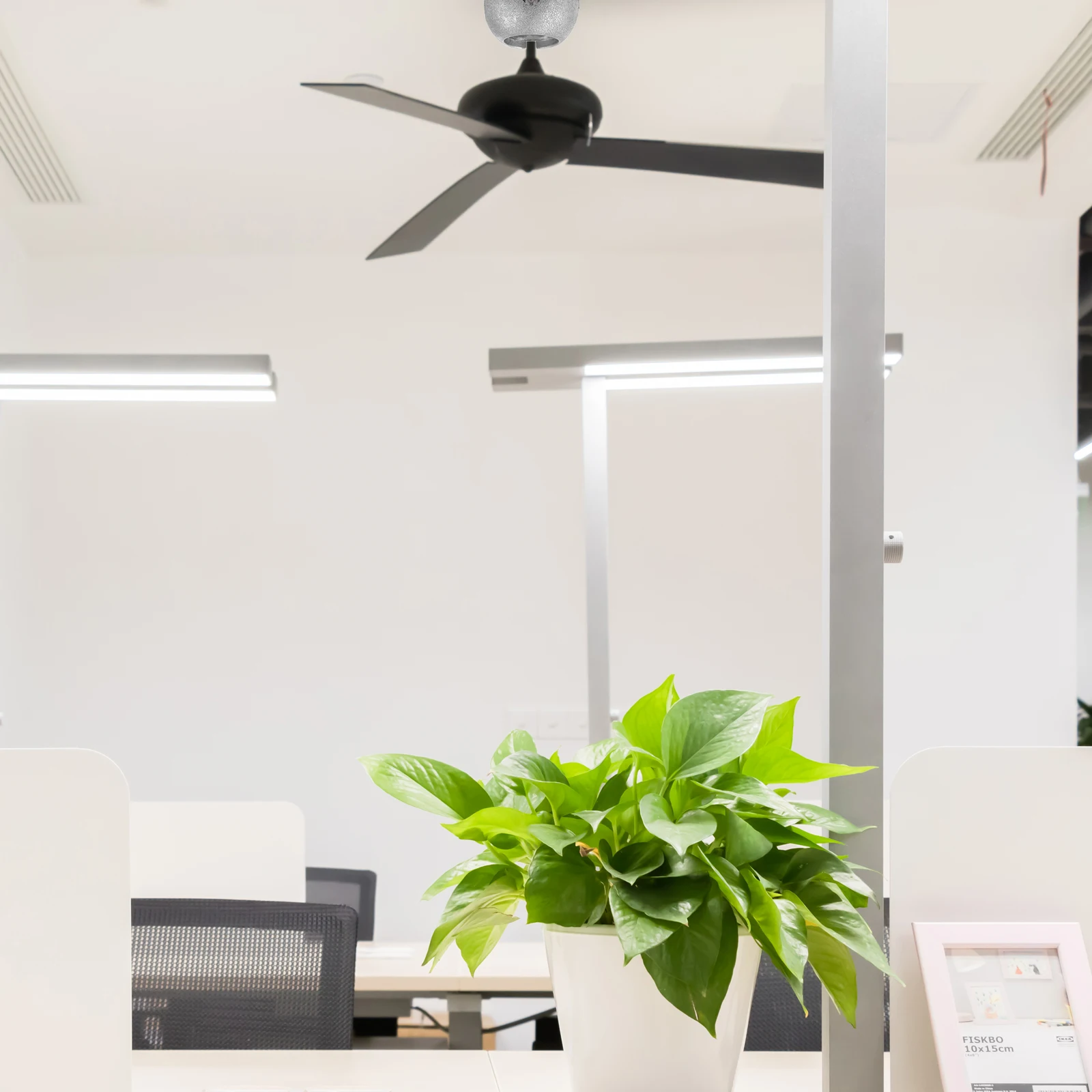 

Universal Mounting Bracket Aluminum Hanging Bracket Replacement Parts For Ceiling Light Adapter Sturdy Secure Fit