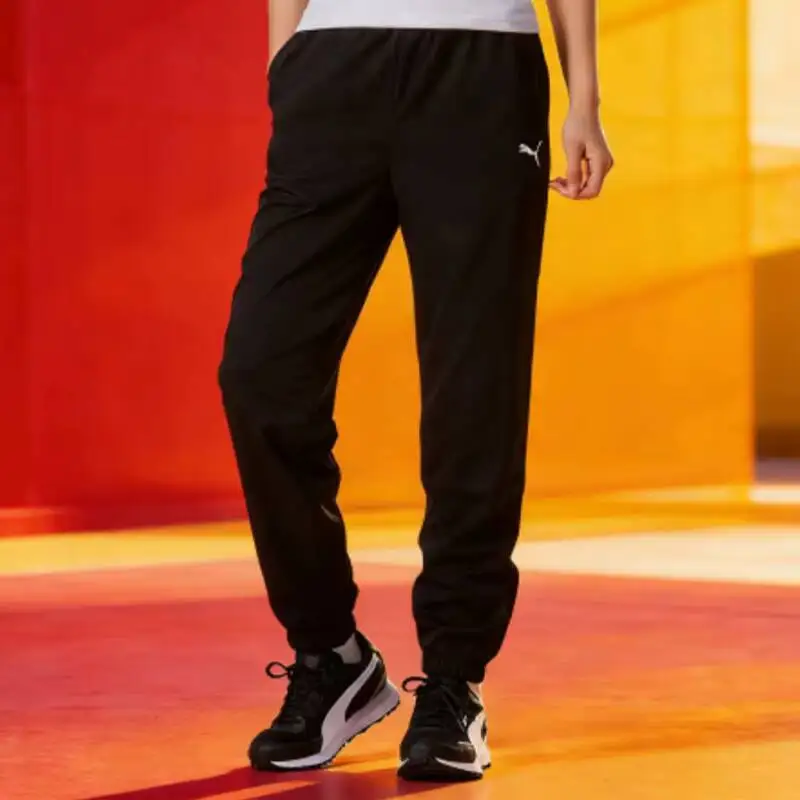 

2026 Новые женские спортивные брюки Puma из быстросохнущей ткани для бега и фитнеса, черные, удобные, повседневные, для ночного бега, 588952