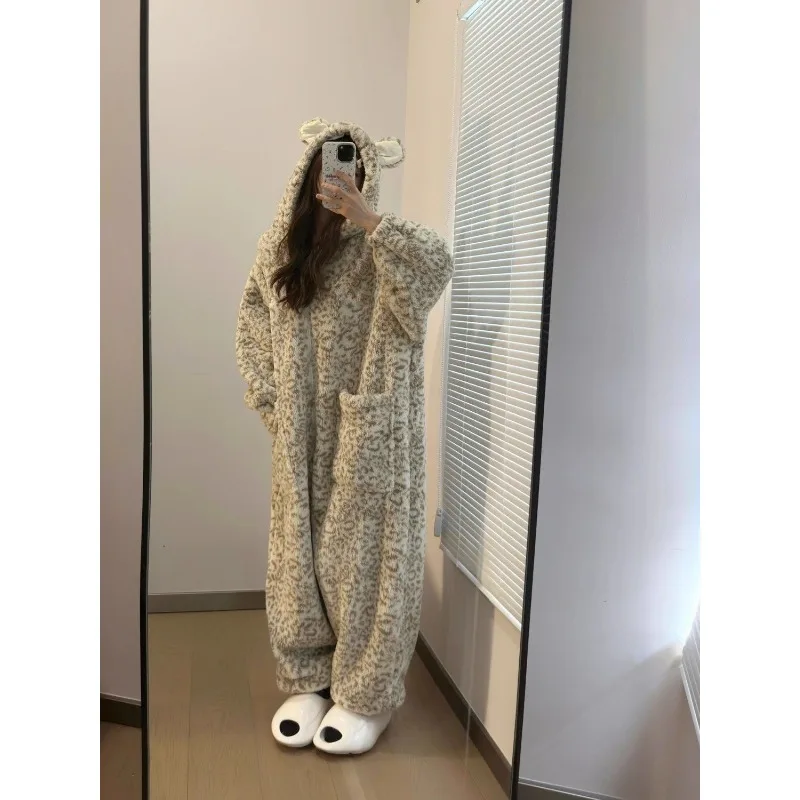 Korean wintertime Pajamas female Coral fleece Thickening type Cute Pupil dormitory Can be worn outside jumpsuit loungewear