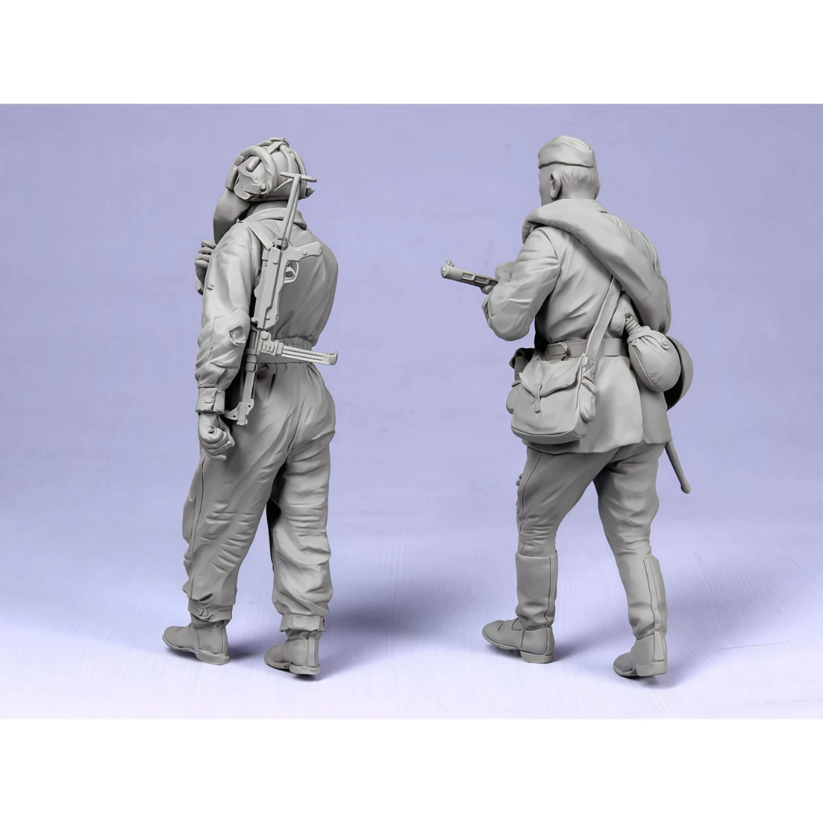 

1/35 resin unpainted model kit, military theme, WWII Soviet infantry and tank crew unassembled and unpainted GK