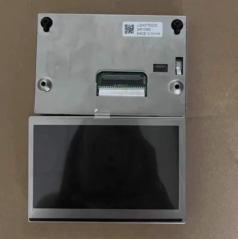

4,2-дюймовый ЖК-экран LQ042T5DZ05, проверен на нормальную работу перед отправкой.