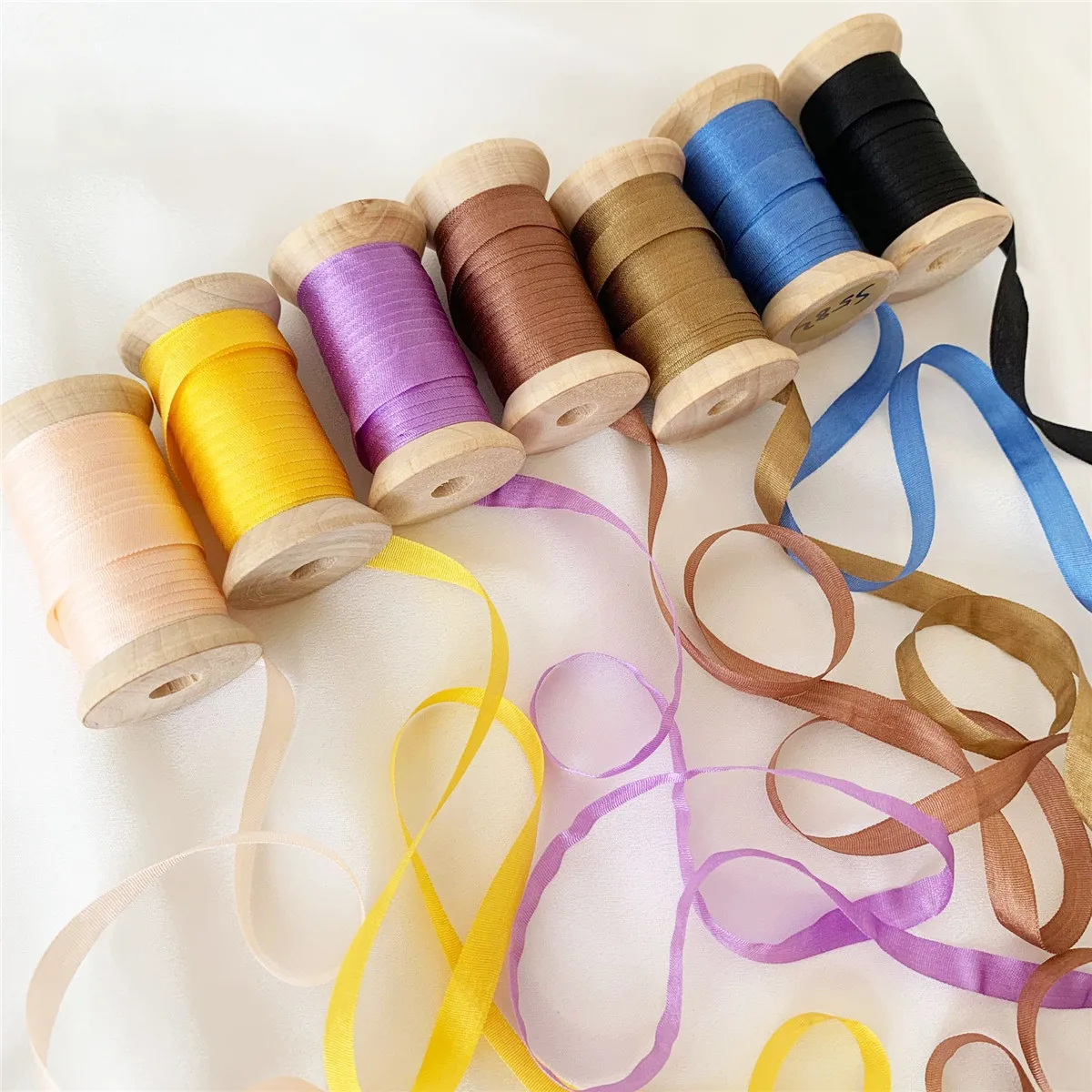 44Colours 4mm 100% Pure Silk Satin Ribbon Hand Dyed For Sewing Embroidery Needlework Handcraft Christmas Decor