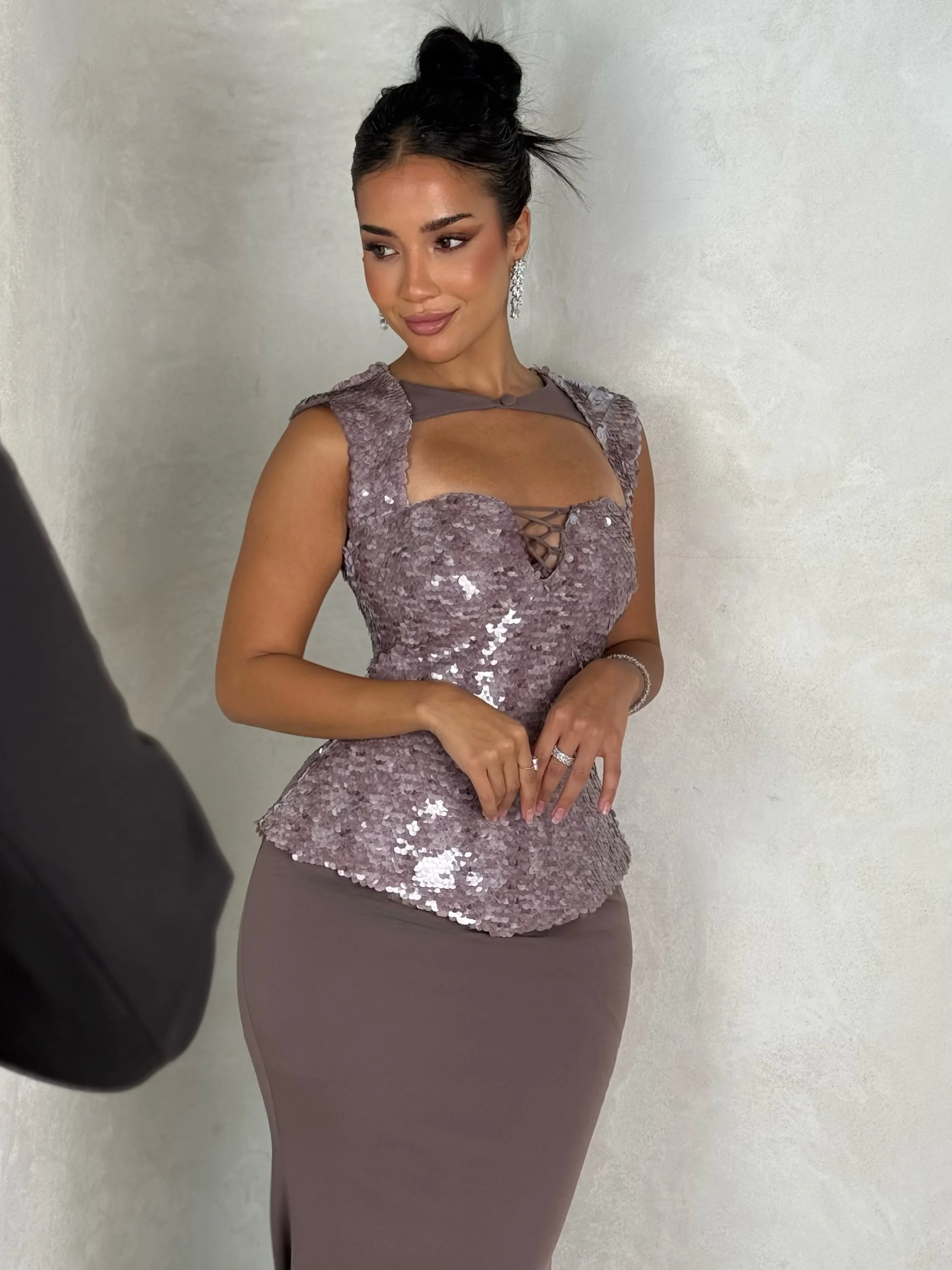 Fantasy Modern Purple Mermaid Evening Dresses Bridal Party Chest Cut-out Handmade Sequins Floor Length Elegant Prom Gowns