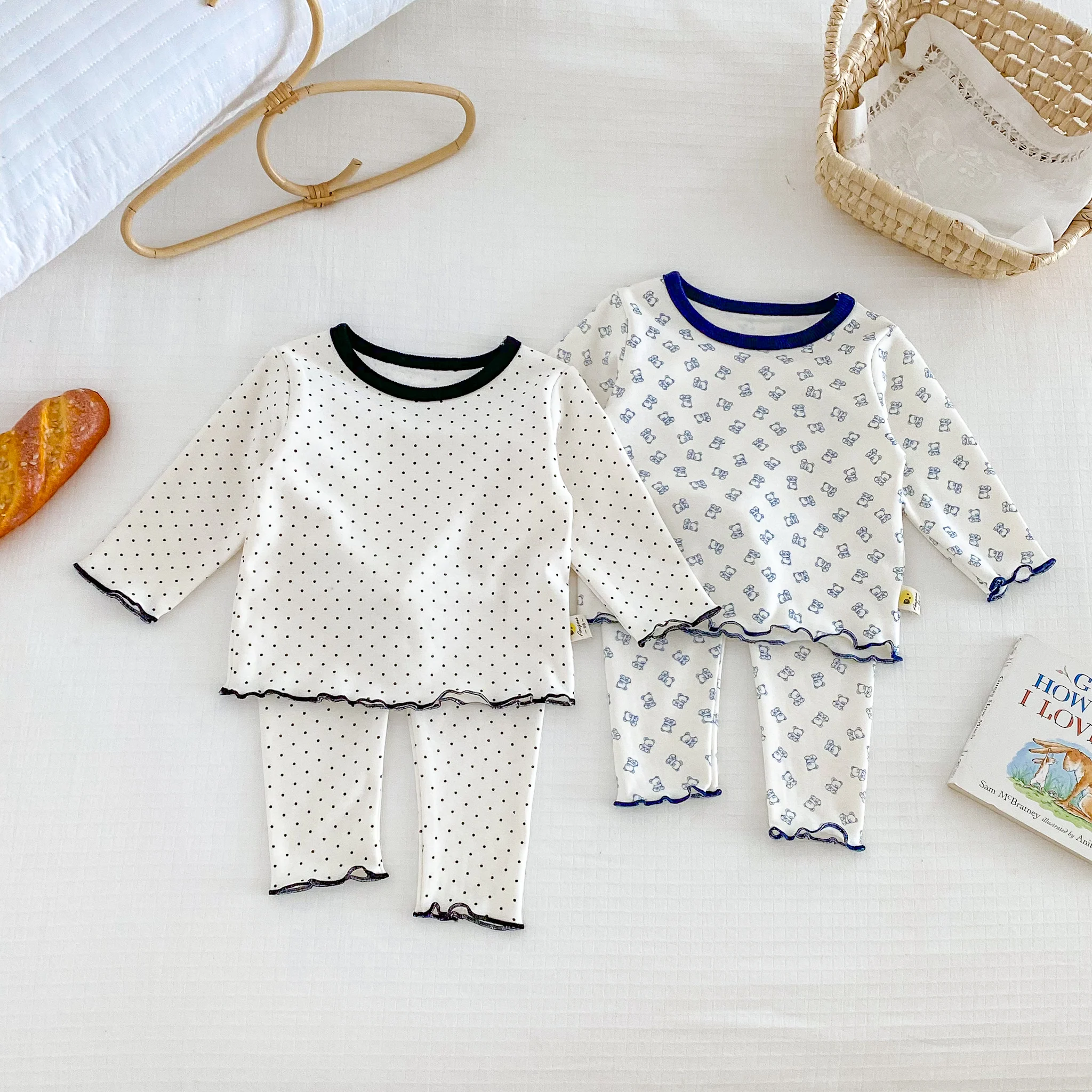Unisex Children's Home Wear Set, New Spring and Autumn Korean Style Base Layer Top and Bottom Two-Piece Set