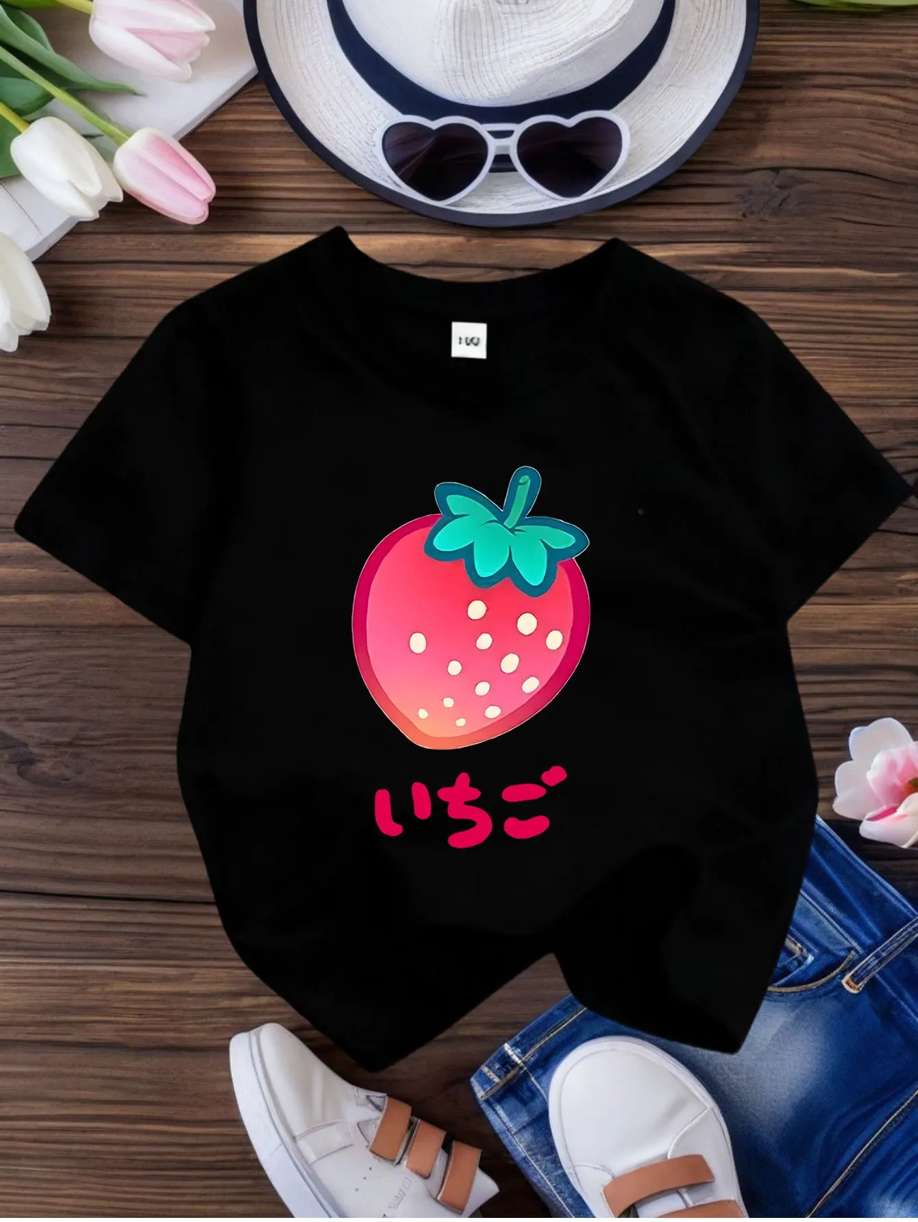 Kawaii Red Strawberry Japanese Letter Cute Fruit Print Kids T Shirt Boys Girls Family Matching Summer Crew Neck Casual Tee