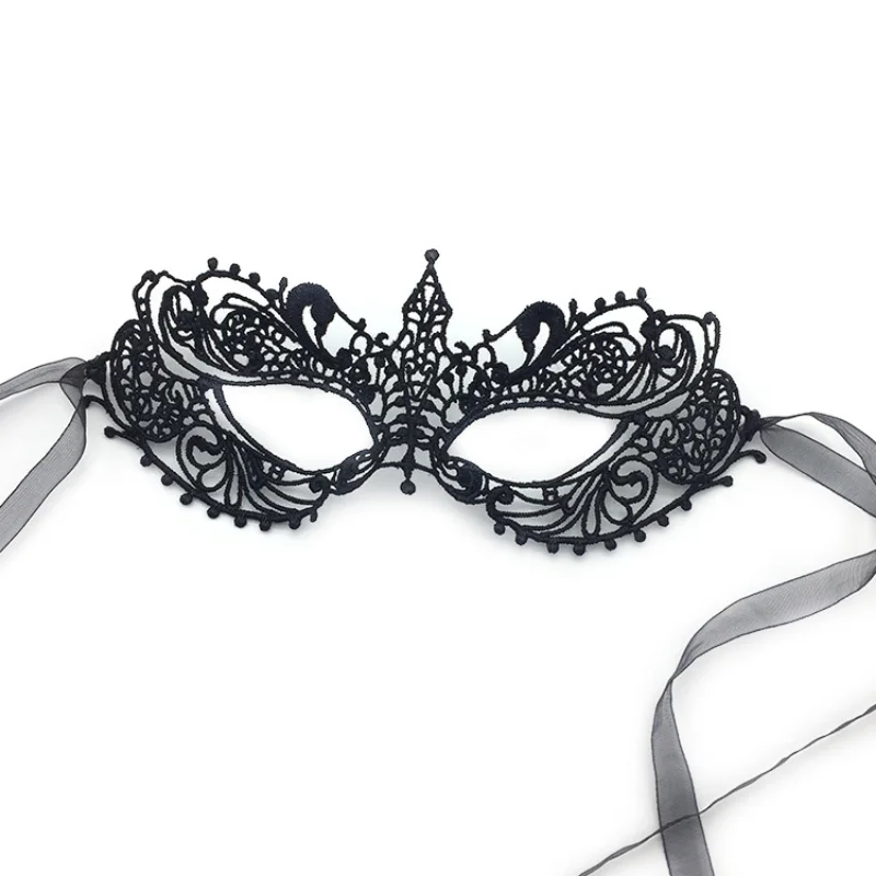 Women Sexy Hollow Lace Masquerade Bronzing Face Mask Princess Party Cosplay Prom Props Costume Nightclub Queen Eye Mask Exotic