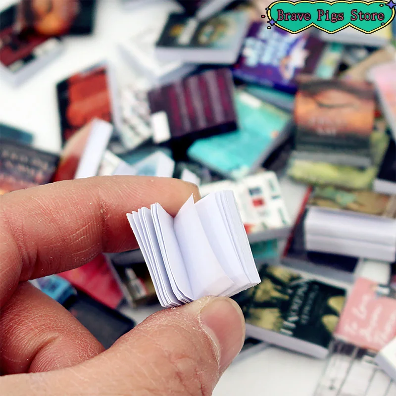 10/50/100Pcs Random Miniatures Classical Mini Flip Books Notebook Furniture Decoration Supplies