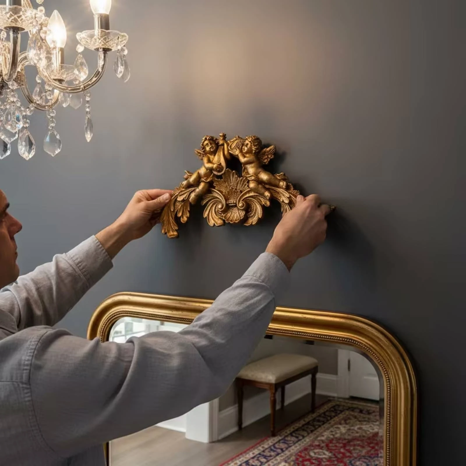 Resin Wall Ornament Ornate Baroque Wall Decor Vintage-Style Classical for Living Room, Hallway