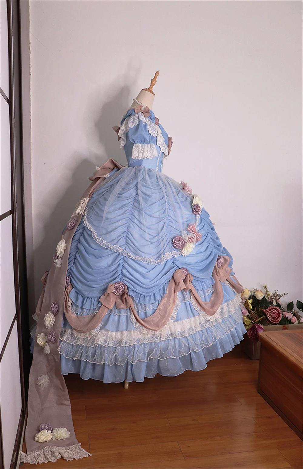 Luxury Blue Queen Marie Antoinette Costume Ruched Ruffles Rococo Lolita Dress Vintage Southern Belle Wedding Dress Ball Gown