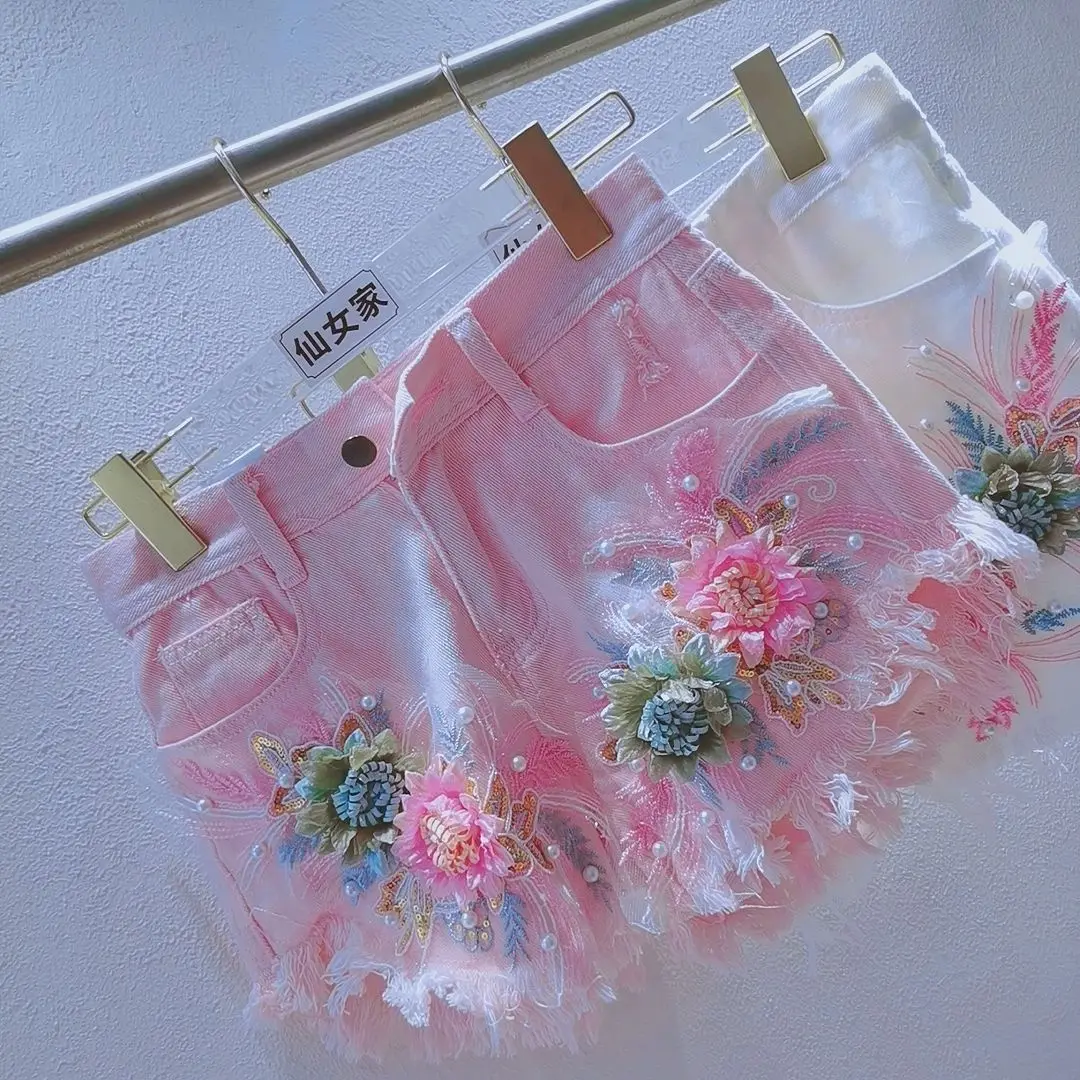 Heavy Industry Beading 3d Flower Patchwork Tassel Ripped Jeans Summer New Sweet Cool Girl Hip-hugging Denim Shorts Y2k Shorts view 3