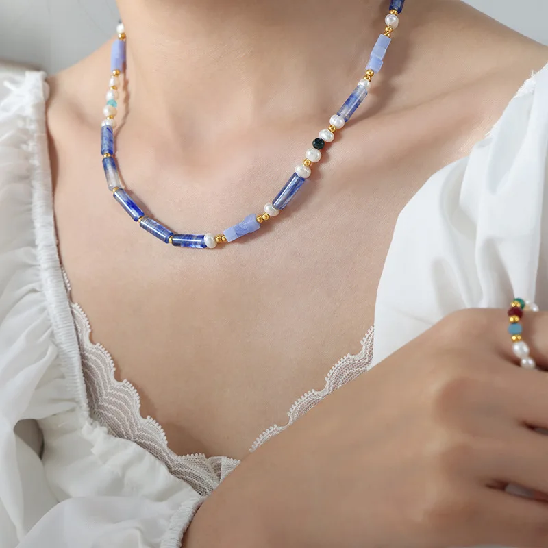 Splendida collana di pietre naturali blu per le donne perle d\'acqua dolce in acciaio inossidabile catena impermeabile gioielli di fascino di moda