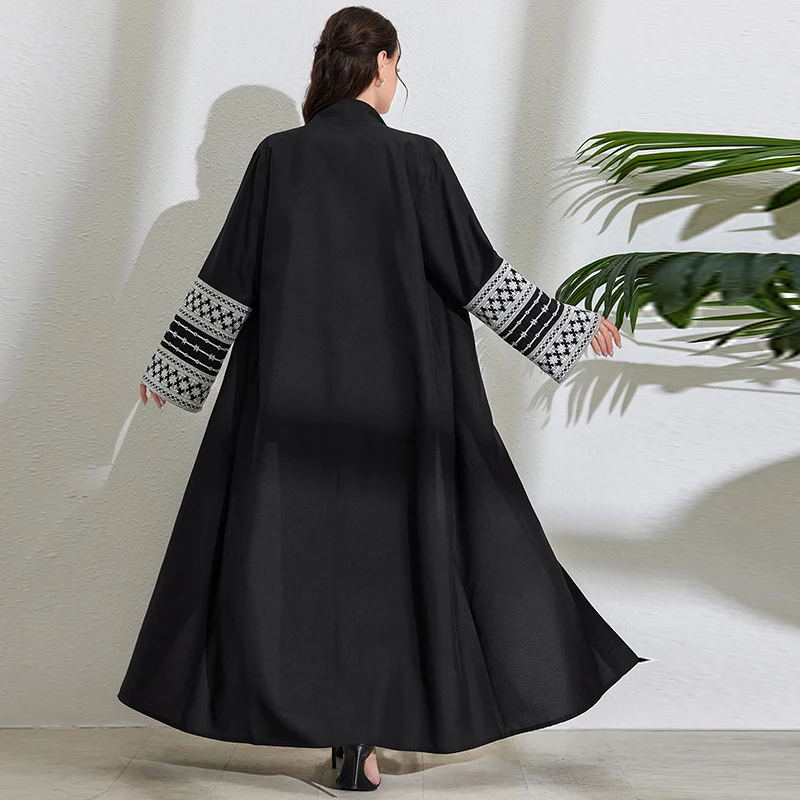 Fashion Luxury Embroidery Kimono Muslim Robe Abaya Syari Female Full Length Muslim Open Abaya Outwear Coat Robes With Belt