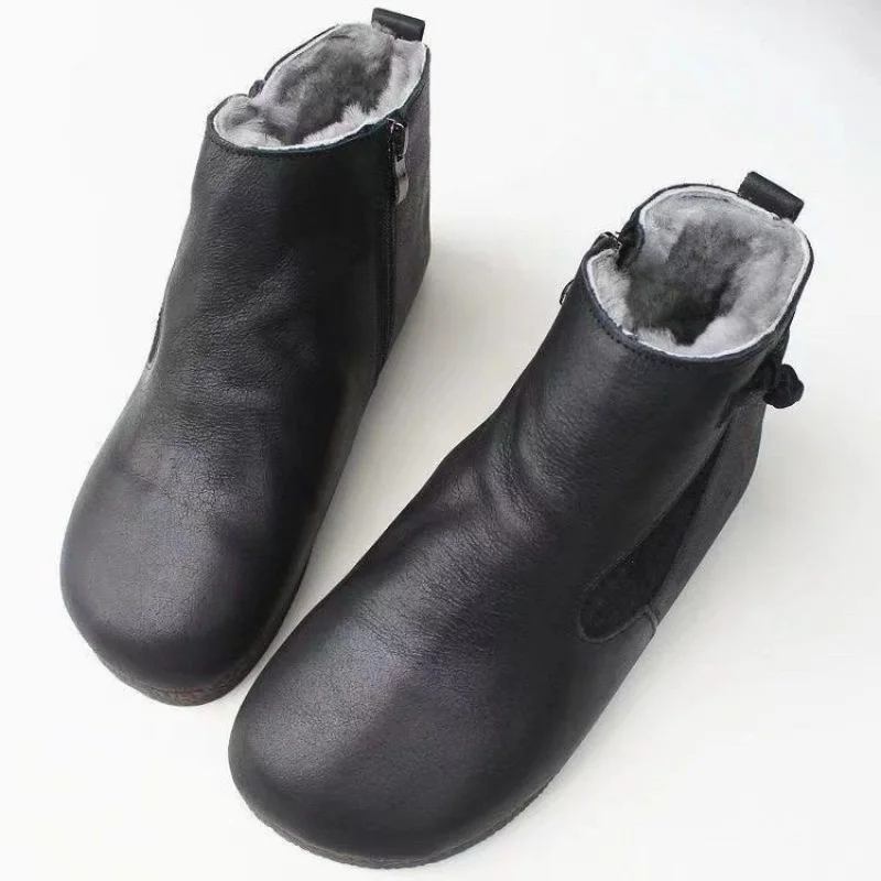 

Женские зимние теплые ботильоны из черной мягкой кожи на флисовой подкладке, повседневные ботинки на плоской подошве, удобная нескользящая обувь