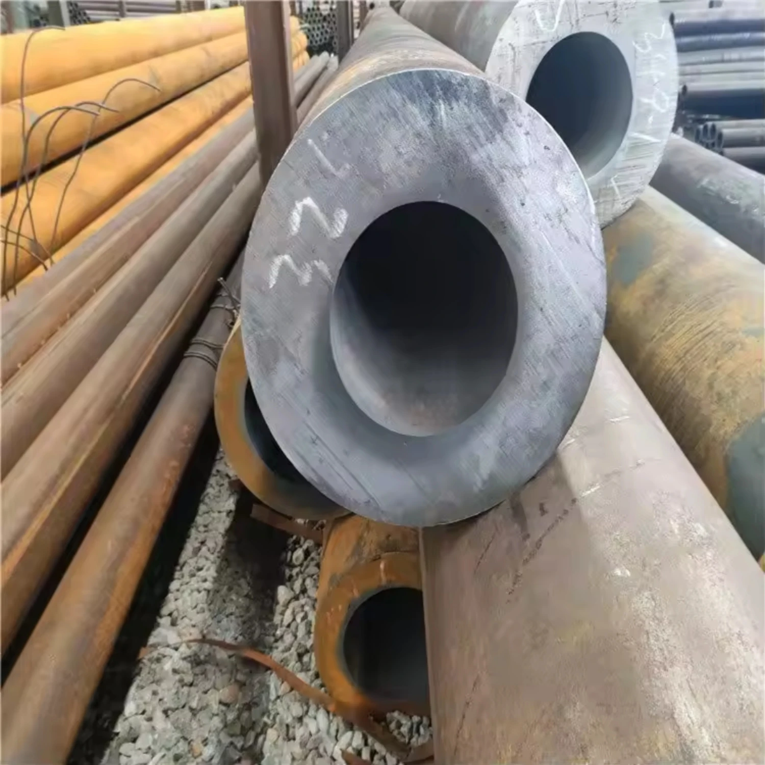 Processing Custom Seamless Tube Q345b Large Diameter Seamless Hollow Round Tube For Fluid Delivery