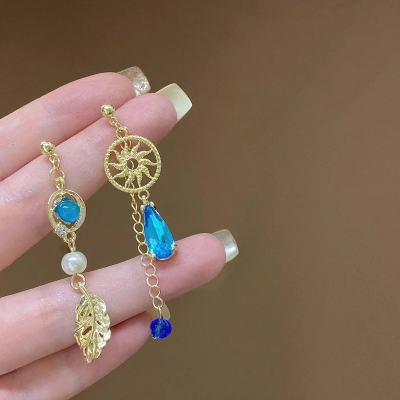 Pendiente de gota de agua con borla de hoja de cosplay, llavero asimétrico de anime, Scaramouche, Wanderer, accesorios de joyería, regalos para fanáticos