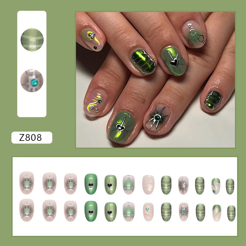 Green Star y2k Nails Press On Short Round Nails for Cool Girls Aurora Fake Nails With Diamond Charms Designs Finished False Nail