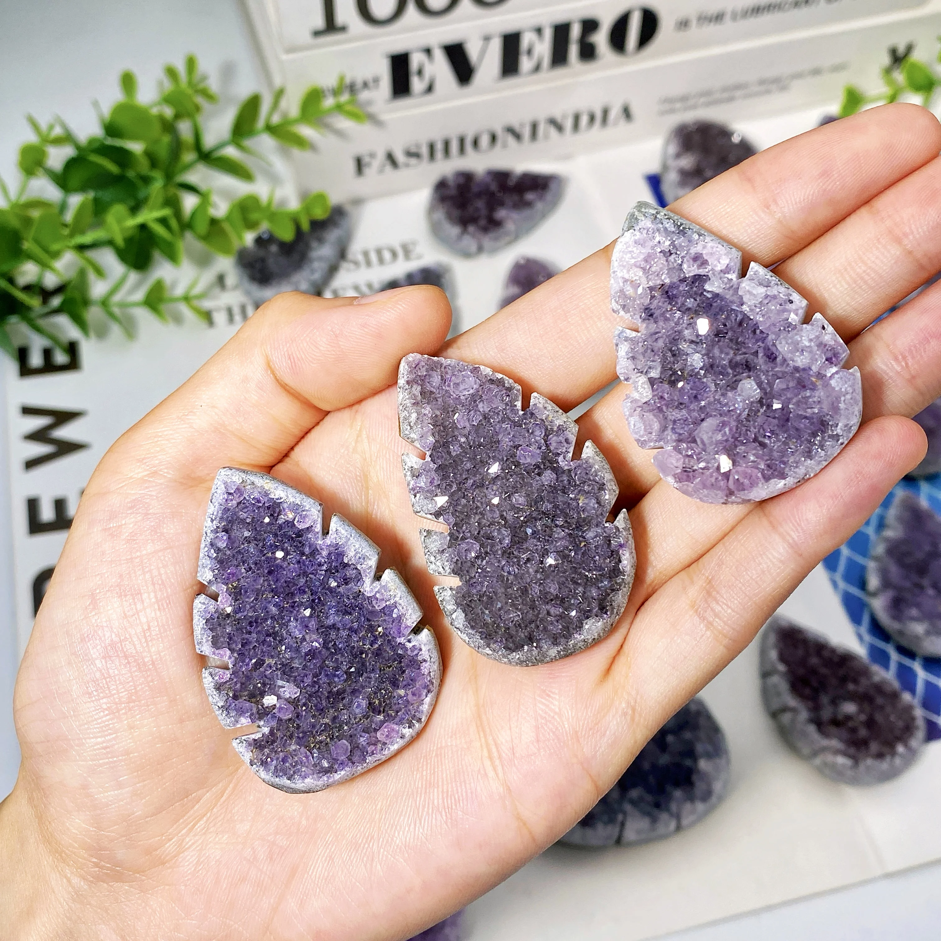 عشوائي 1 قطعة عالية الجودة جمشت العنقودية ورقة الديكور الكريستال الطبيعي الحجر الخام ، هدية عيد ميلاد ، المشهد الديكور.