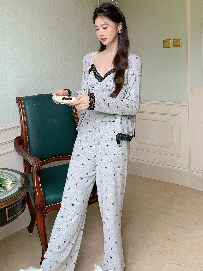 French Princess Sleepwear for Women Autumn Suspender Sexy Pure Wind Belt Chest Cushion Three Piece Set Home Clothing Nightwear