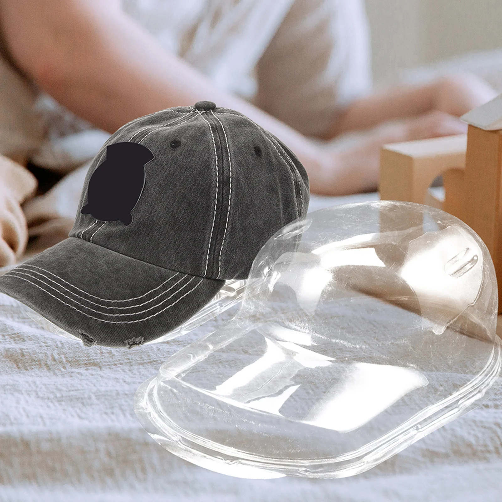 

2Pcs Hat Display Supports Baseball Cap Holders Transparent Lightweight Compact Cap Storage Rack Hat Holder