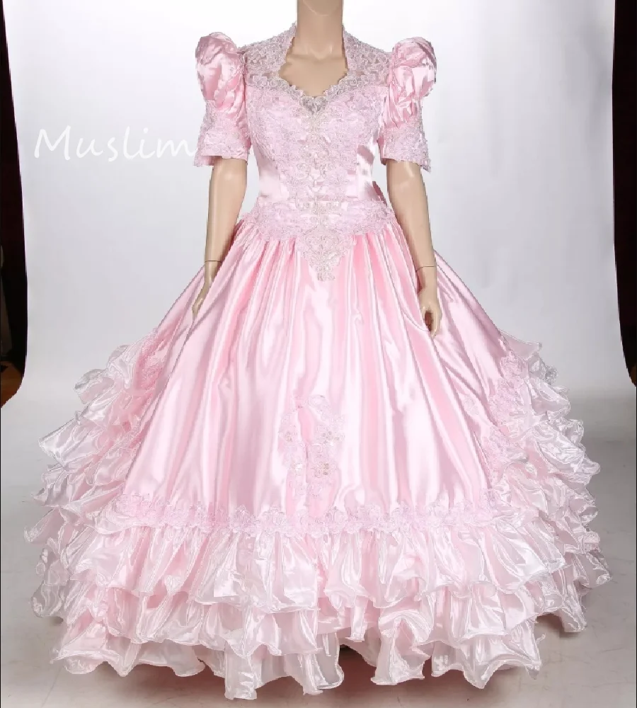 

Victorian Inspired Pink Wedding Dress 2025 Tiered Ruffles Lace Short Sleeve Medieval Bride Dress Cosplay Bridal GownCustomized