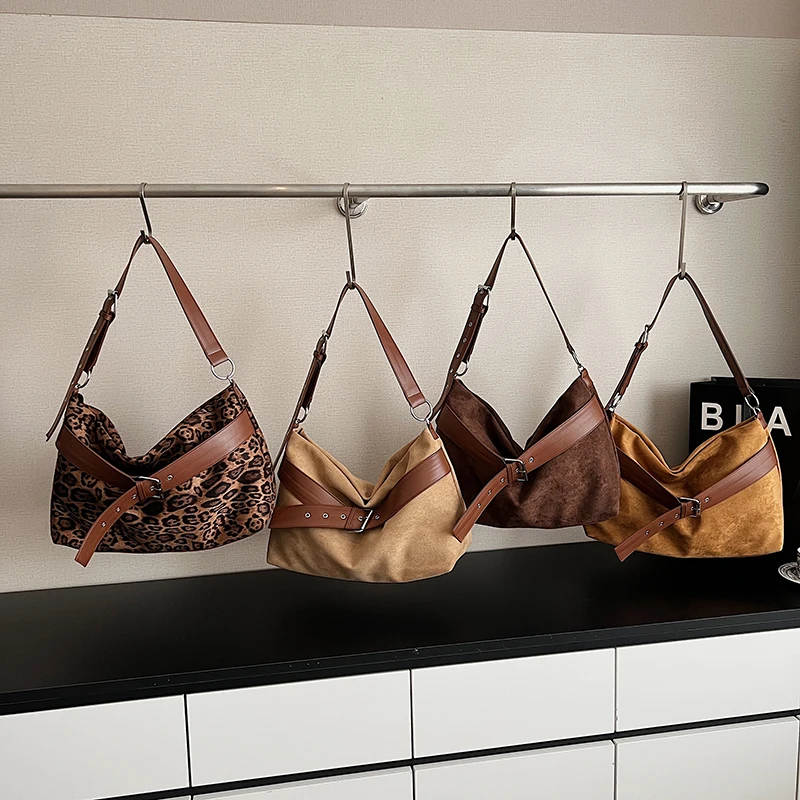 

Fashion Faux Suede Leopard Shoulder Bags 2026 Hot Sale Buckle Commuting Ladies Bags Brand Temperament Versatile Women's Handbags