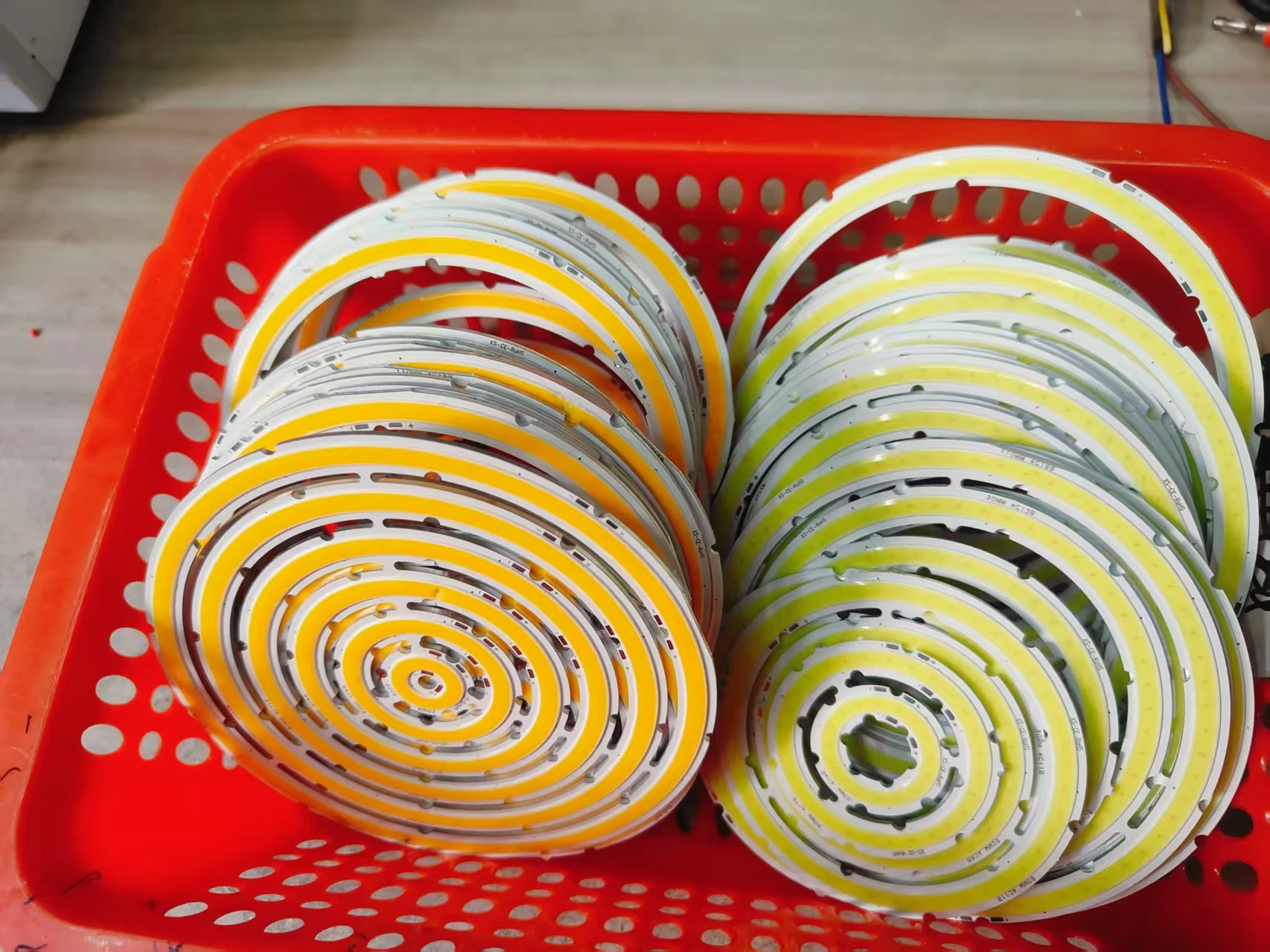 

Светодиодные лампы 12В 30мм/50мм/70мм/90мм/110мм COB, кольцевые световые источники, аксессуары для фар, световые источники Angel Eye, теплый белый свет для автомобильных фар.