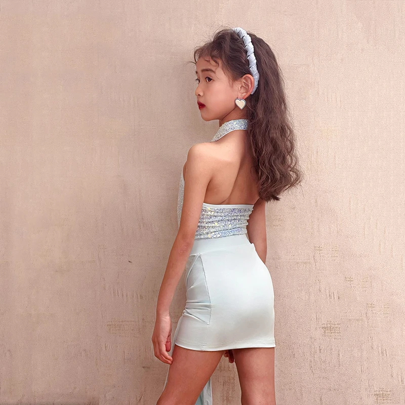 2025 filles vêtements de danse latine rose bleu paillettes hauts jupe été robe sans manches Performance Costume robe de compétition NV23261