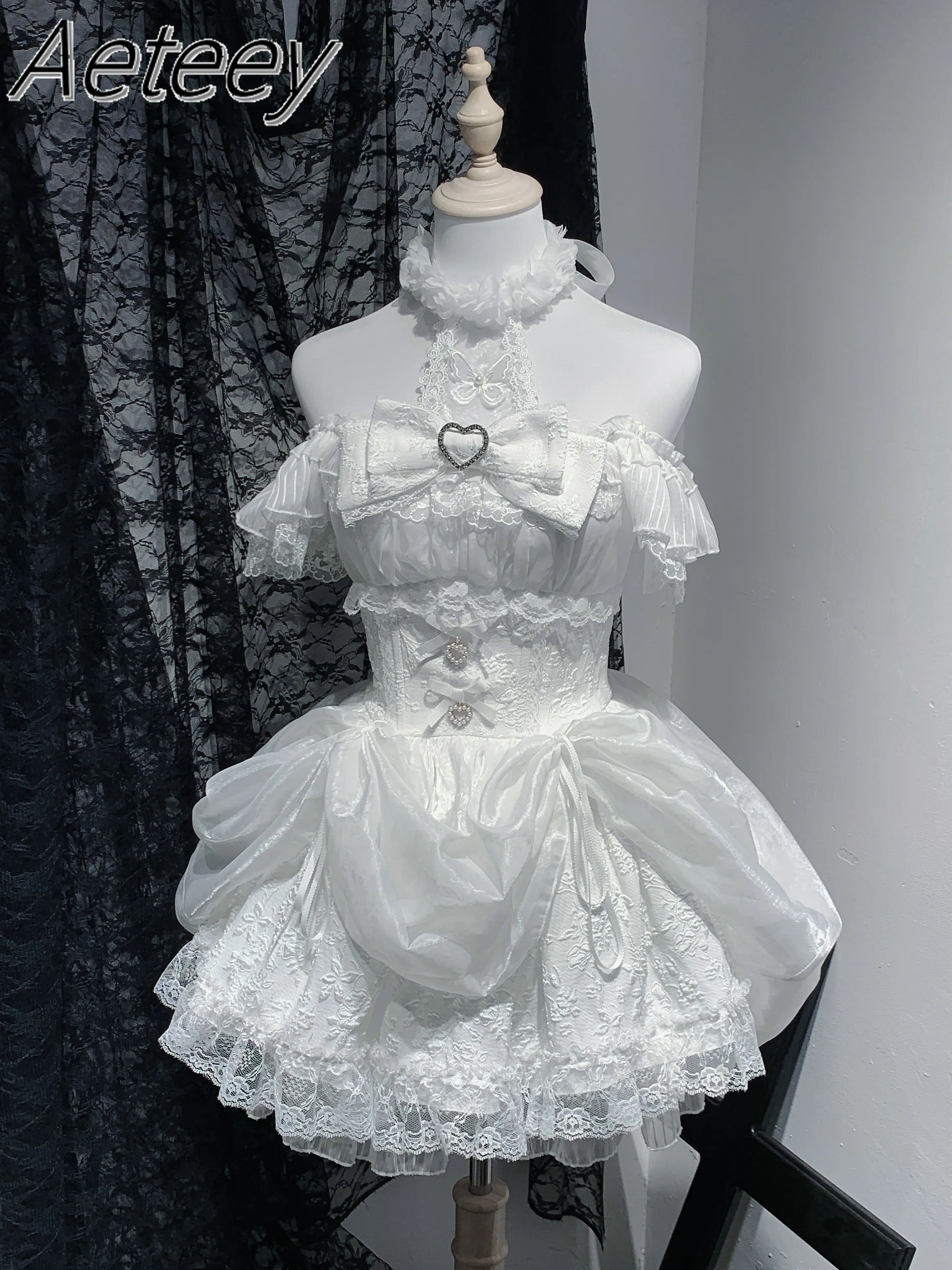 Sukienka damska w stylu japońskim, seksowna, podkreślająca dekolt, z efektem pendulum, czarno-biała, gotycka, cosplay, dla dziewczyn, produkcja masowa, oryginalny projekt.