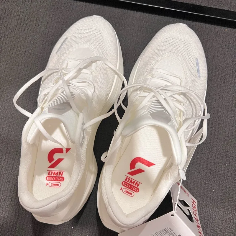 2026 New Trend Man Running Shoes Breathable Walking Jogging Shoe Light Weight Outdoor Running Shoes High Quality Running Sneaker