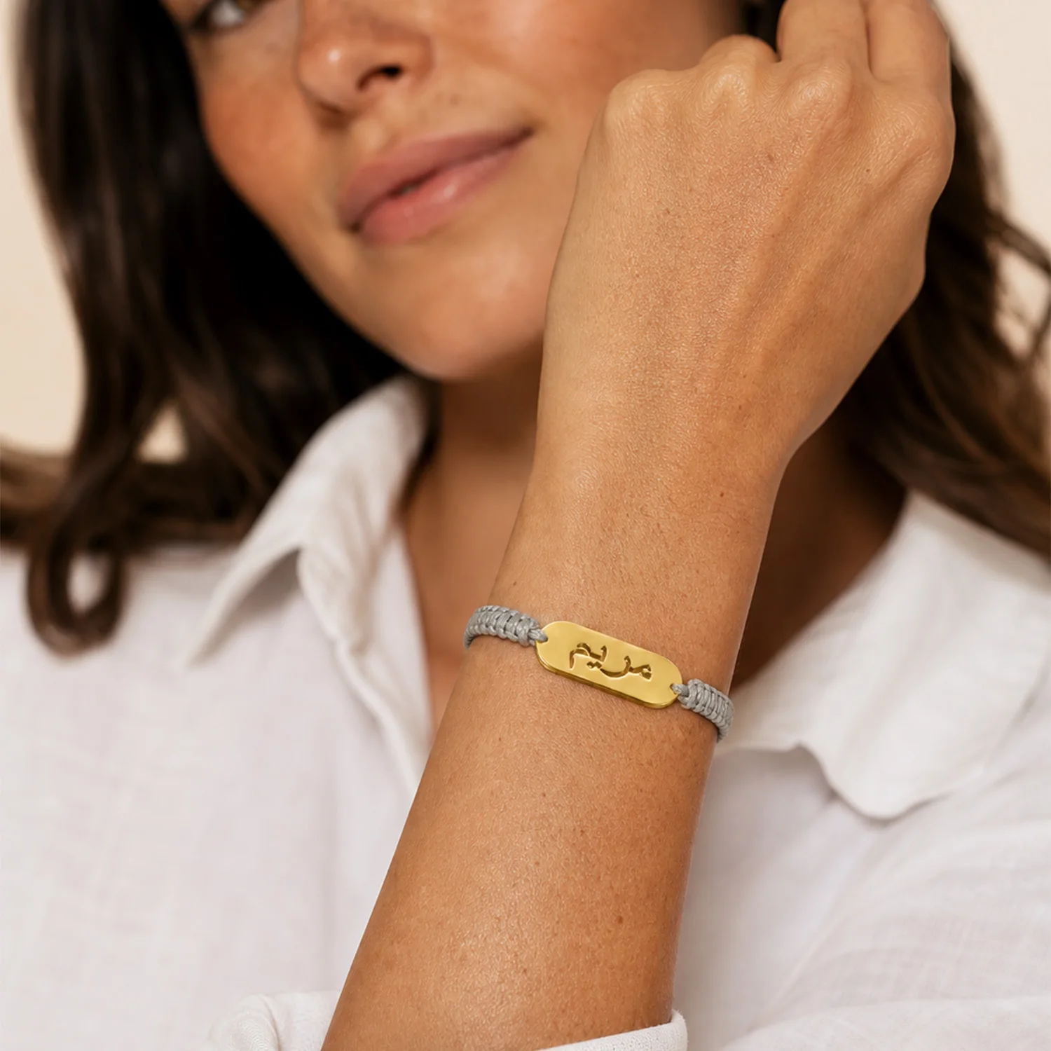 Dascusto Maßgefertigtes Arabisches Namens-Armband Personalisierte Arabische Schrift Edelstahl Verstellbares Makramee-Kordel-Armband – Detail 1