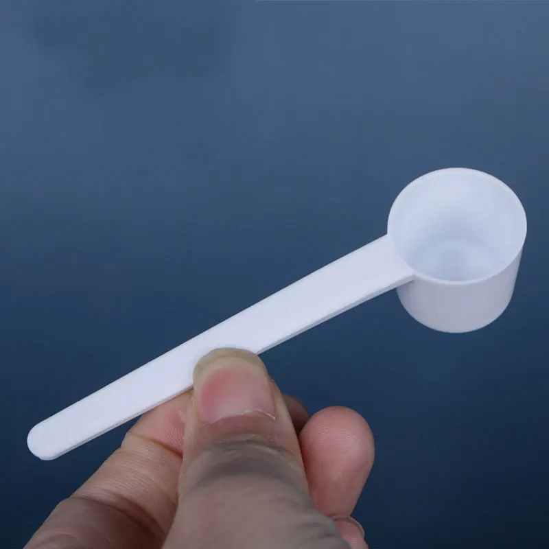 

600Pcs White Plastic 5 Gram 5g Scoops/Spoons For Food/Milk/Washing Powder/Medicine Measuring