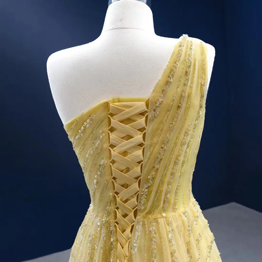 Customizable Yellow One-Shoulder Sleeveless Evening Dress Lace-Up Back Sequined Elegant Prom Dress