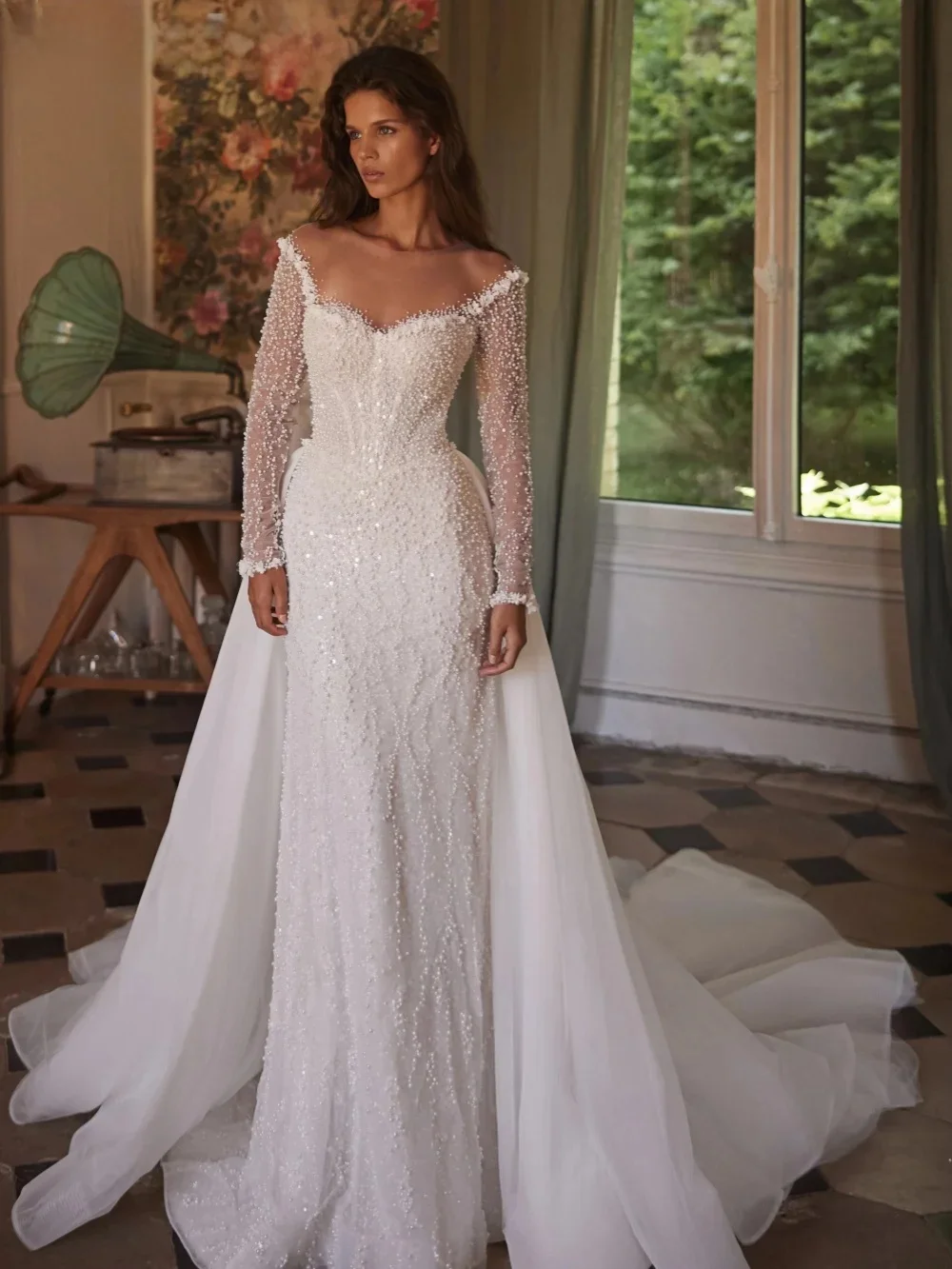 Customized Charming Dresses Opulent Pearls 3D Flower Wedding Dress With Overskirt Oneck Floor-length Bridal Gown New