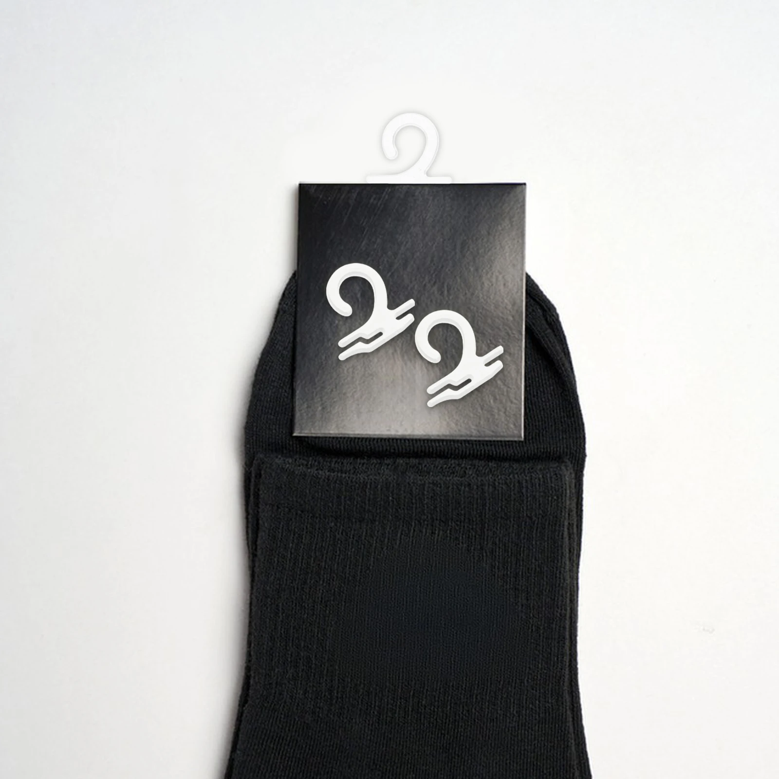 

300pcs Transparent Sock Hooks Plastic Retail Display Hangers Lightweight Smooth Edge Portable Easy Hanging for Garage