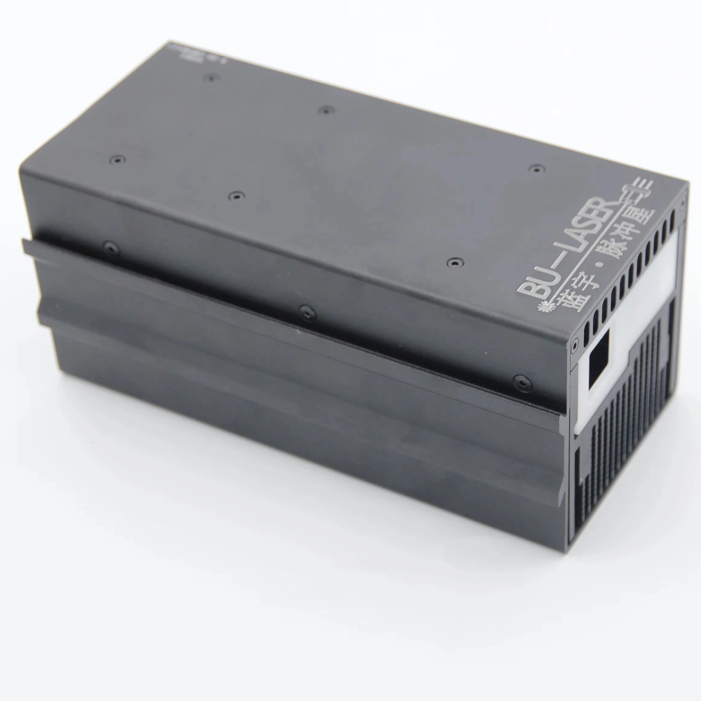 

ATV&UTVNew Product High Quality 24V 1064nm 2w & 450nm 9w Dual Wavelength Laser Head Kits Laser Module for Laser Engraving