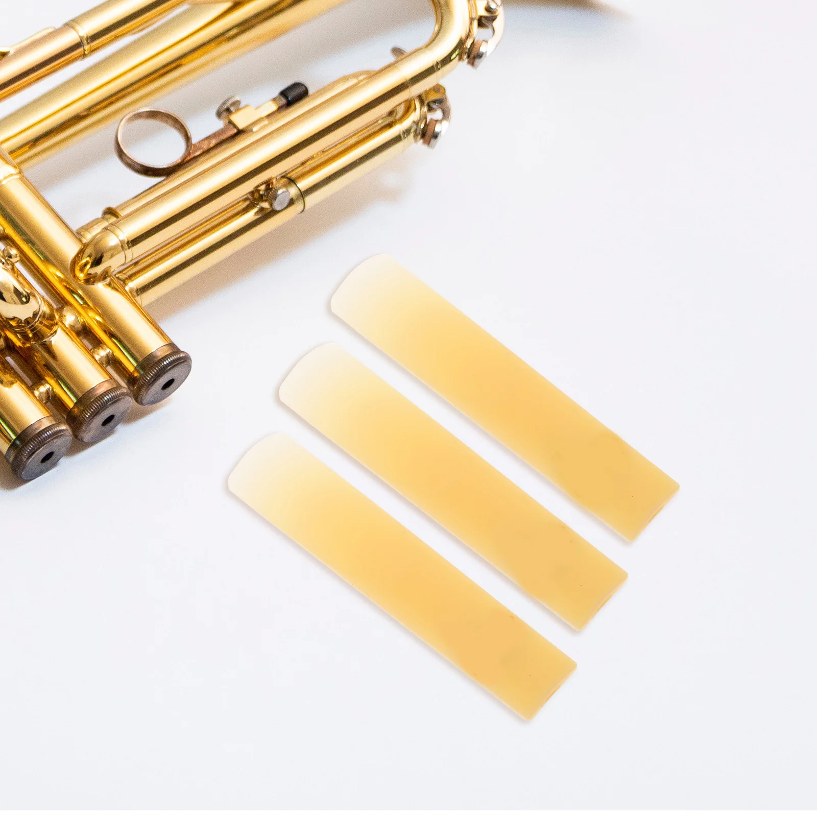 

3Pcs High Quality Resin Clarinet Reeds Handcrafted Smooth Edge Reeds for Clarinet Replacement Reliable in Humidity Temperature