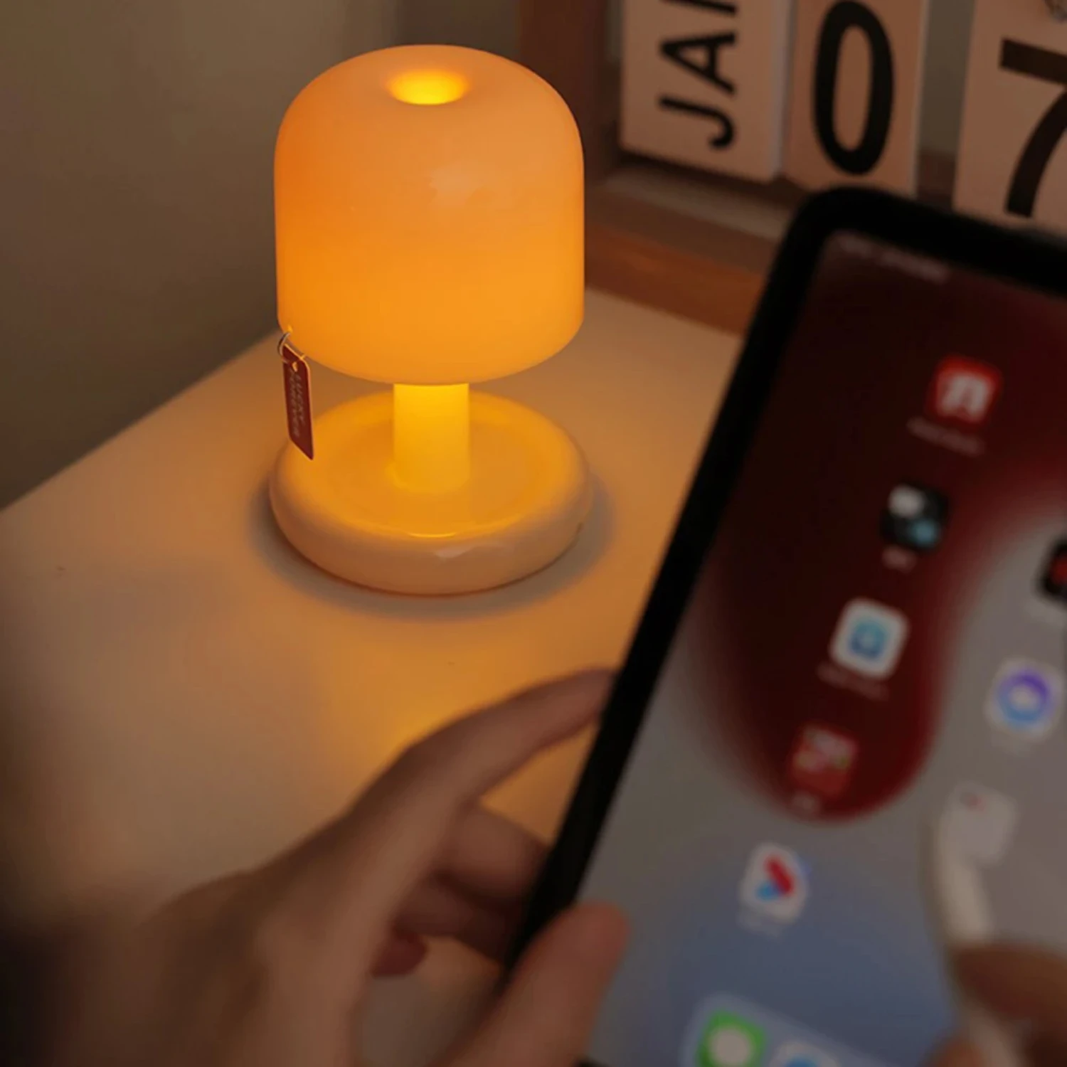 Nuova lampada da tavolo moderna a fungo Lampada da tavolo touch control con timer USB ricaricabile luce notturna decorazione caffè