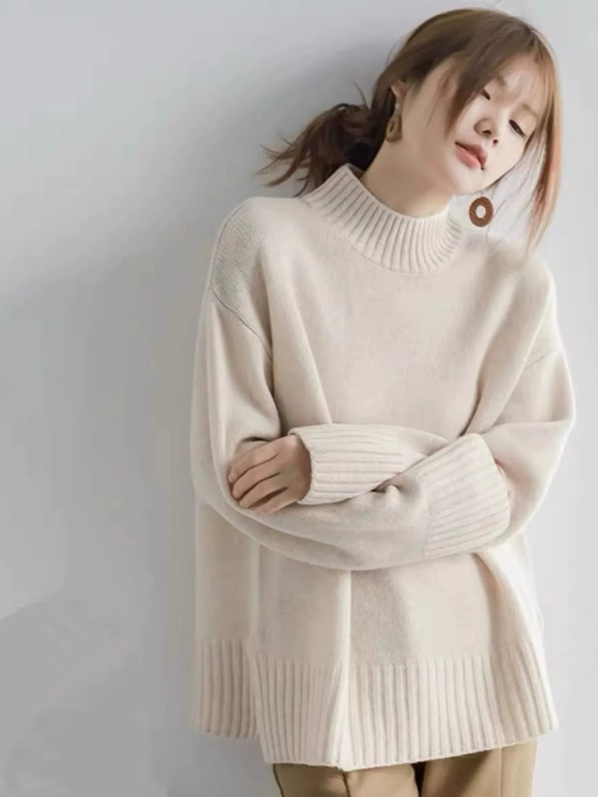 European100% pure cashmere sweater women's half turtleneck slit short sweater lazy loose knit base shirt 2023 autumn and winter