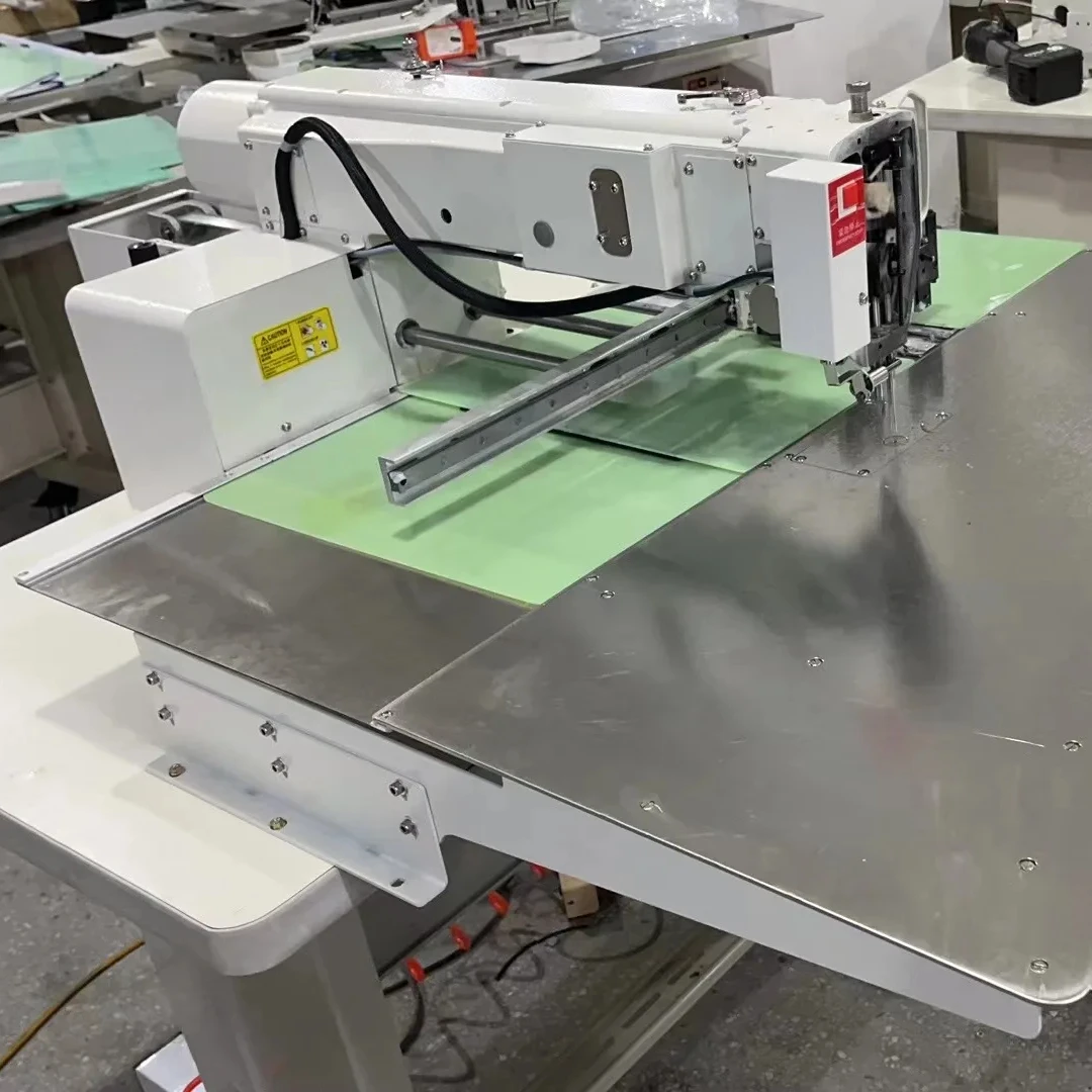 Automatic Programmable Pattern Sewing Machine 4030 Size Large Industrial Sewing Machine