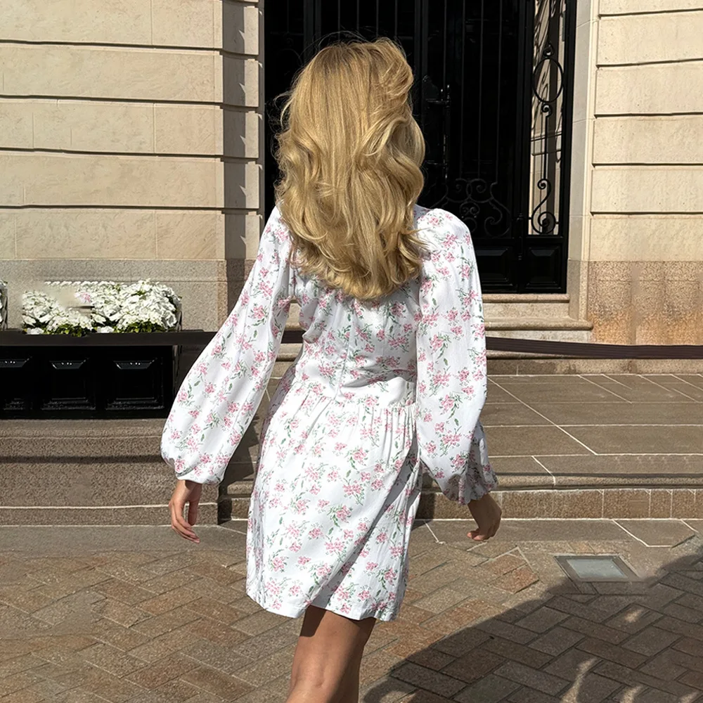 فستان قصير بأكمام فانوس جديد لربيع وصيف 2025، مطبوع عليه زهور، بخصر ضيق، فستان كاجوال بخصر مرتفع، تنورة على شكل حرف A، رقبة ع...